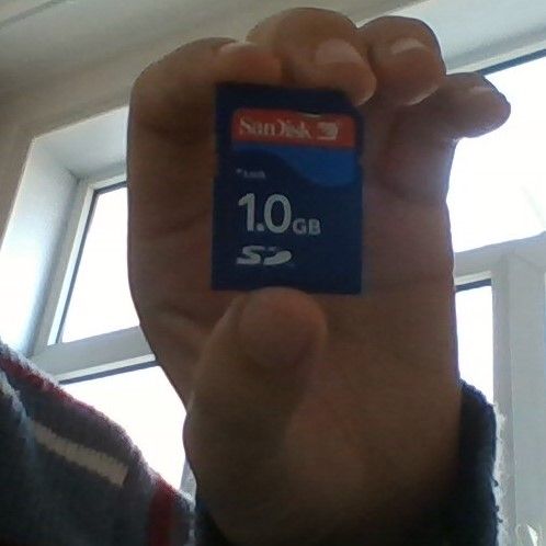 这种型号的SD卡可以直接插入吗？